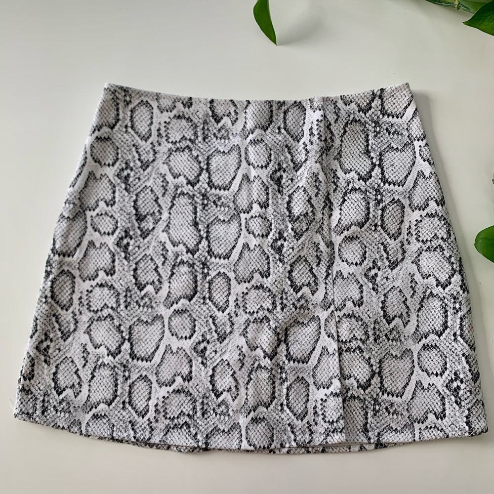 Cheetah Print Vici Mini Skirt